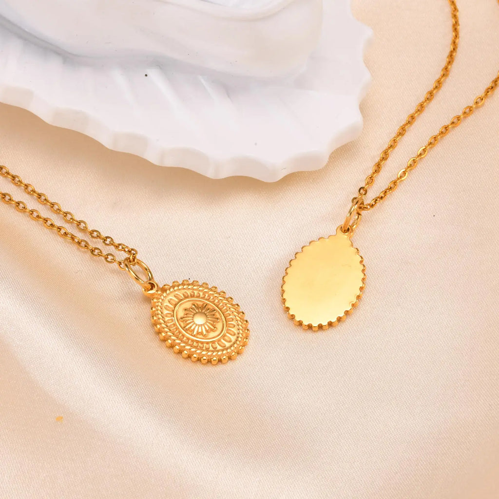 18K Gold Plated Sunflower Necklace – Waterproof Stainless Steel Pendant