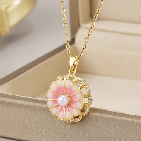 Elegant Micro-Inlaid Zircon Butterfly Choker Necklace
