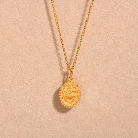 18K Gold Plated Sunflower Necklace – Waterproof Stainless Steel Pendant